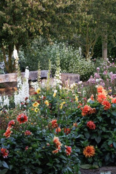Kate W: Country Garden