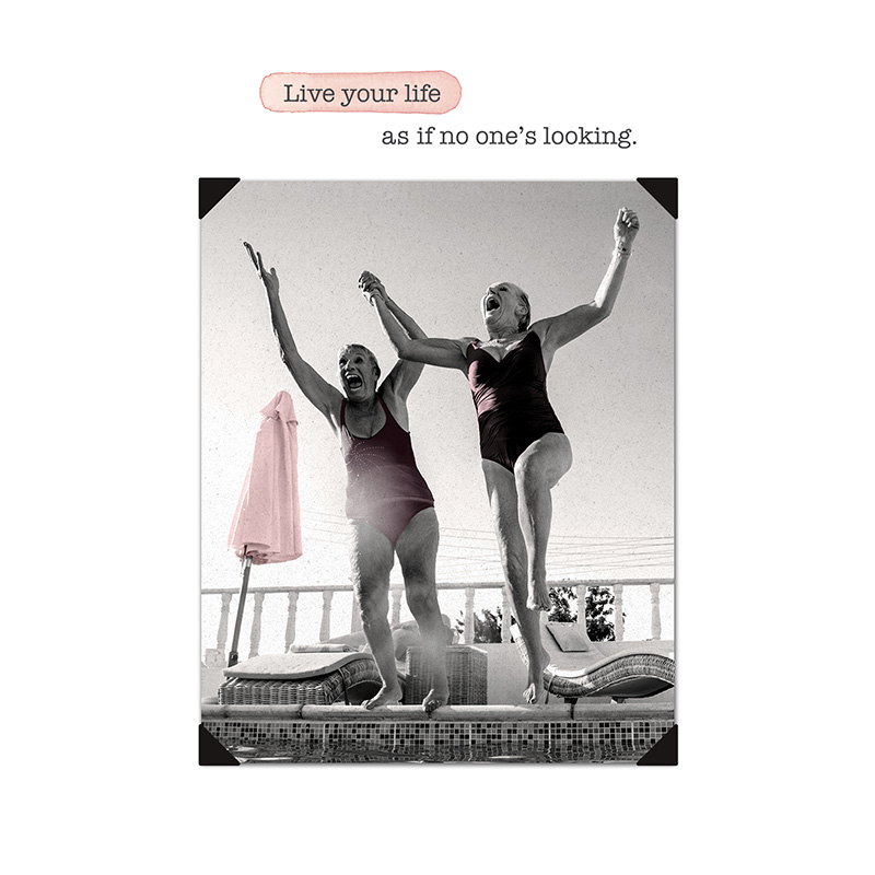 Souvenirs: Live Your Life